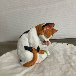 Vtg Andrea By Sadek Calico Cat Figurine